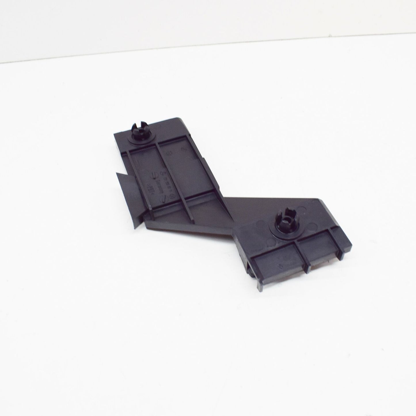 NEW MERCEDES-BENZ SPRINTER 903 REAR BUMPER LEFT BRACKET A9018800314 ORIGINAL