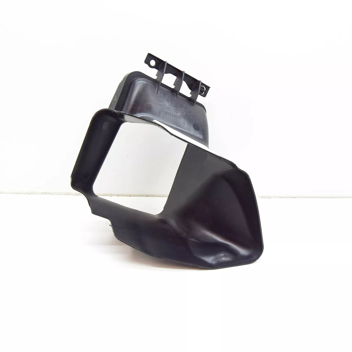 NEW BMW F20 F21 3DR RADIATOR COOLING AIR DUCT RIGHT 51748060310 8060310 ORIGINAL