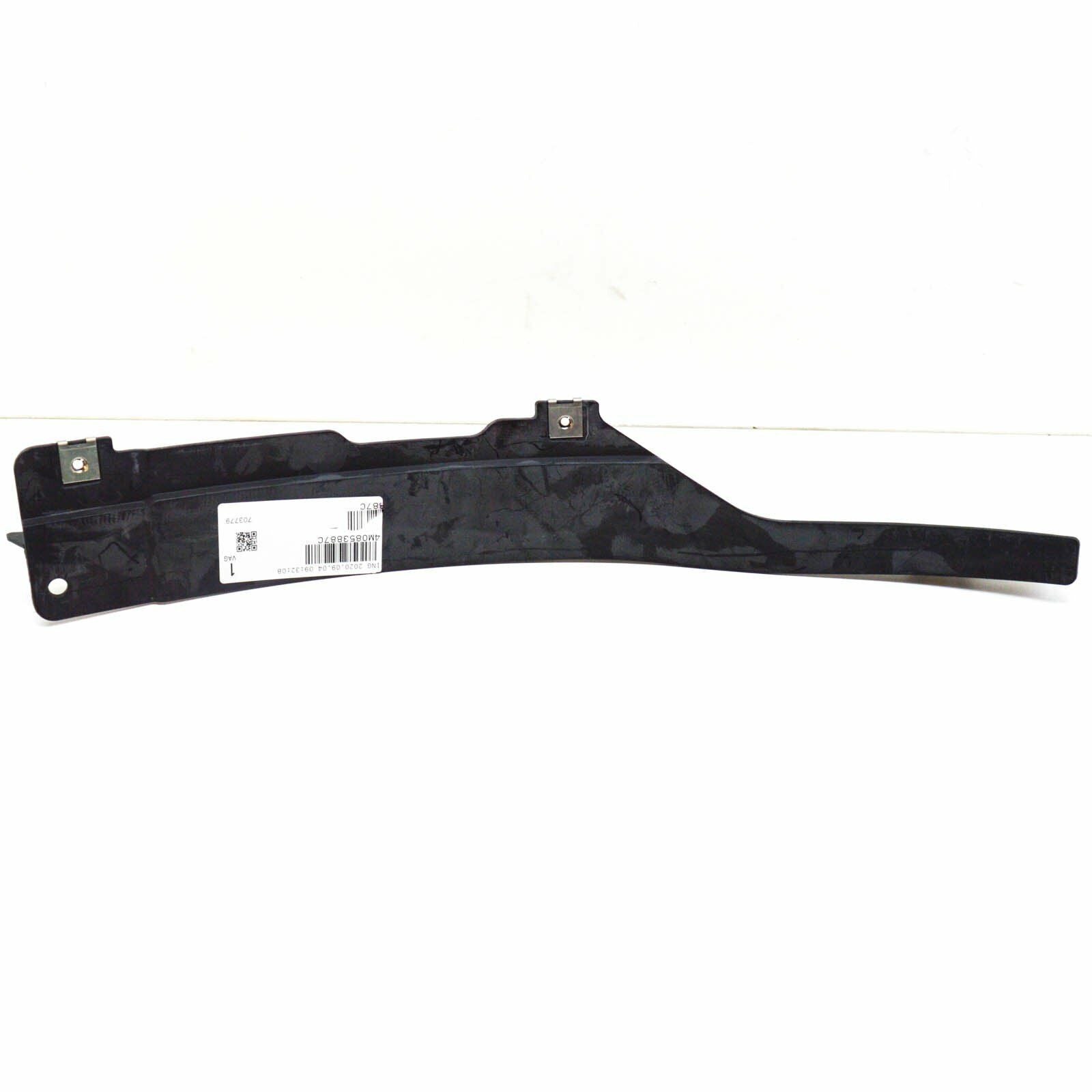 NEW AUDI Q7 4M FRONT BUMPER LEFT STONE DEFLECTOR 4M0853887C ORIGINAL