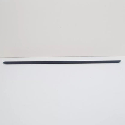 NEW MB VITO W639 FRONT LEFT DOOR WINDOW OUTSIDE SEALING RAIL A6397200424