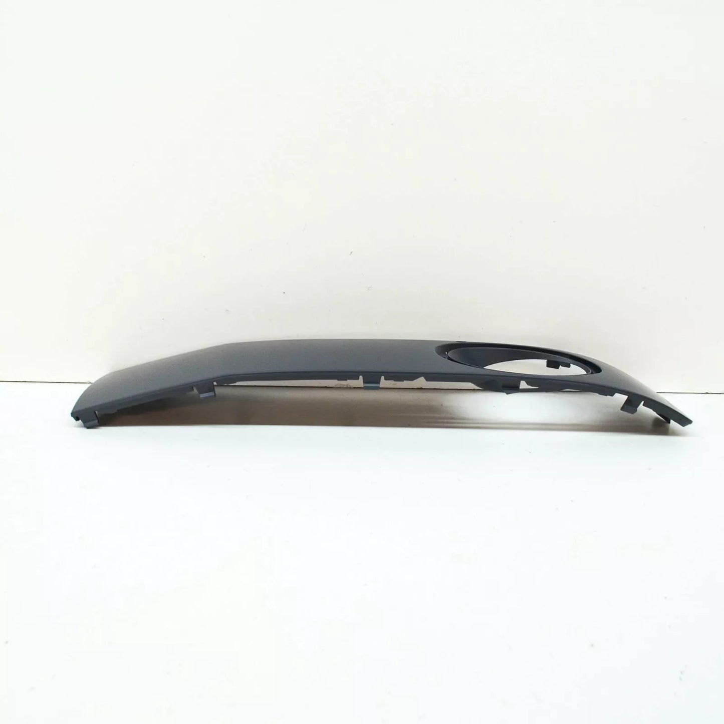 NEW VW TRANSPORTER T5 FRONT RIGHT BUMPER LOWER GRILLE 7E5807490EGRU