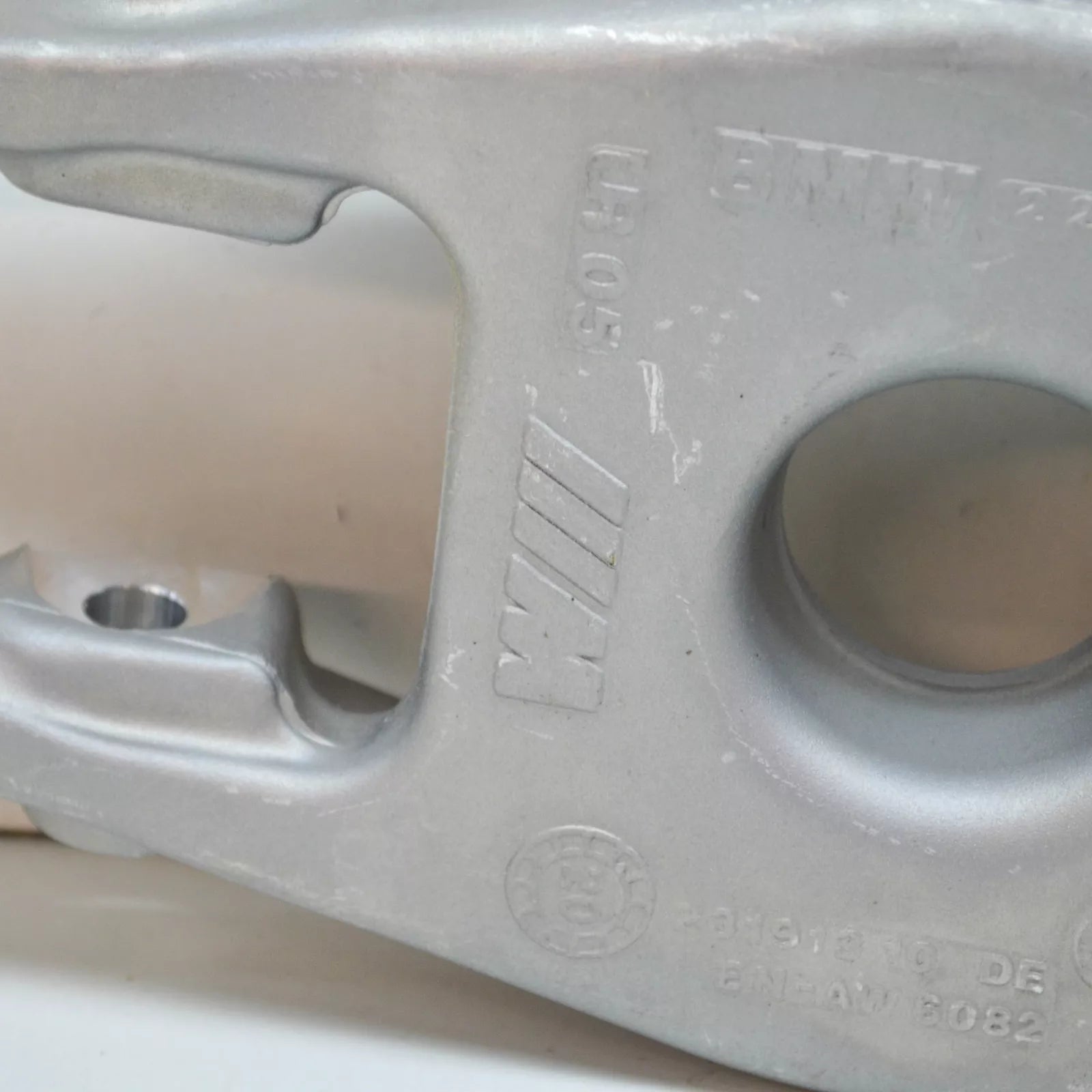 NEW BMW 1 COUPE E82 REAR RIGHT SPRING ARM 2283886 33322283886 ORIGINAL