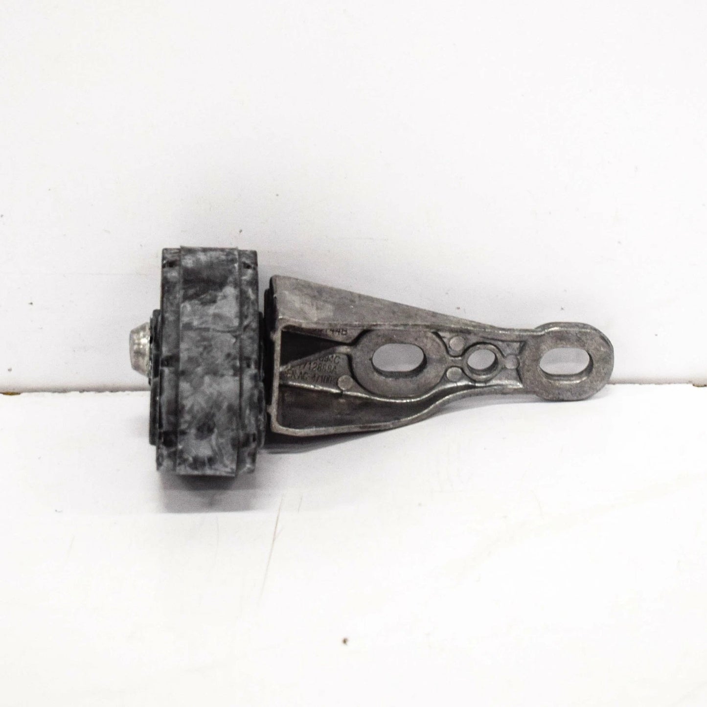 NEW AUDI Q5 8R REAR EXHAUST LEFT HOLDER 8R0253144B ORIGINAL