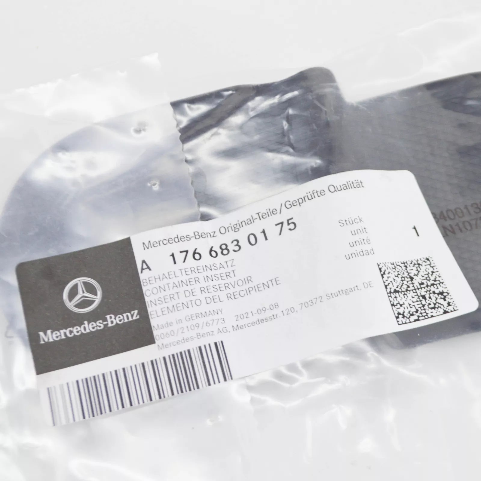 NEW MERCEDES-BENZ CLA C117 DRINK HOLDER INSERT A1766830175 ORIGINAL