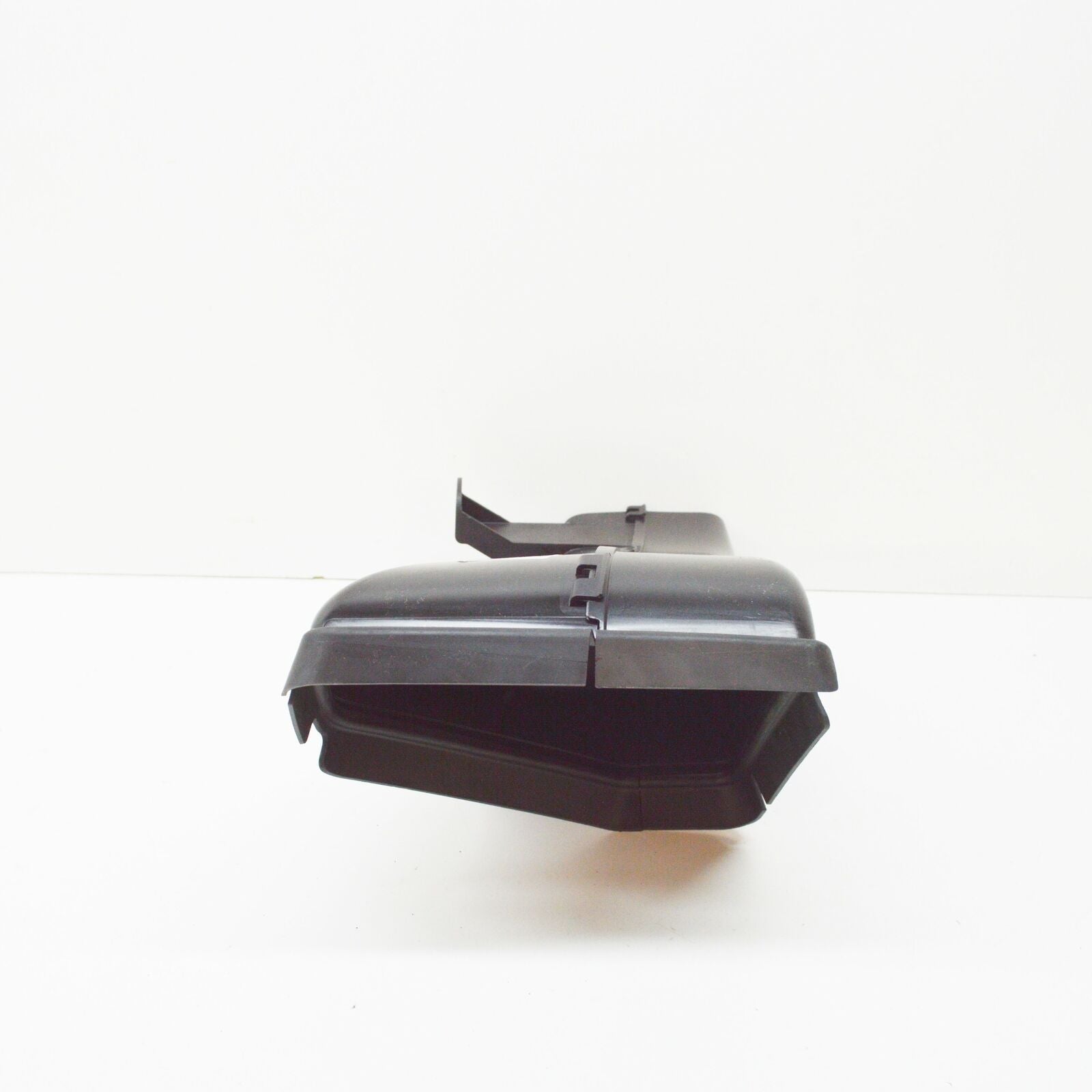 NEW VW GOLF MK7 FRONT BUMPER REAR AIR GUIDE CHANNEL 5G0825323A ORIGINAL