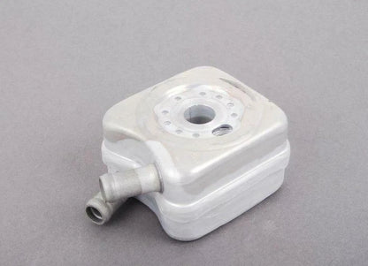 NEW AUDI A3 8P ENGINE OIL COOLER 028117021L ORIGINAL