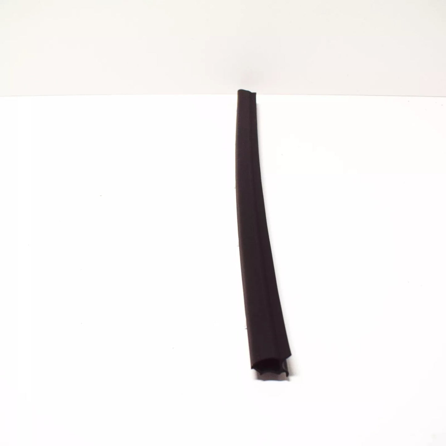 NEW VOLKSWAGEN TRANSPORTER T5 FRONT LEFT DOOR SEAL 7H0837565A ORIGINAL