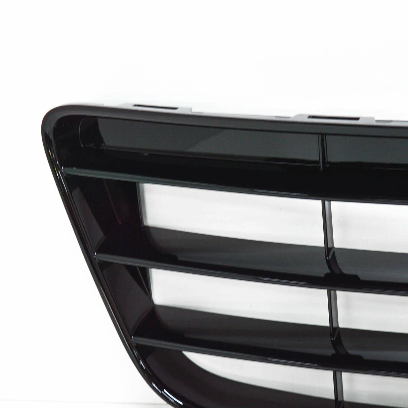 NEW VOLKSWAGEN SCIROCCO 137 FRONT BUMPER LOWER GRILLE 1K8853677A041