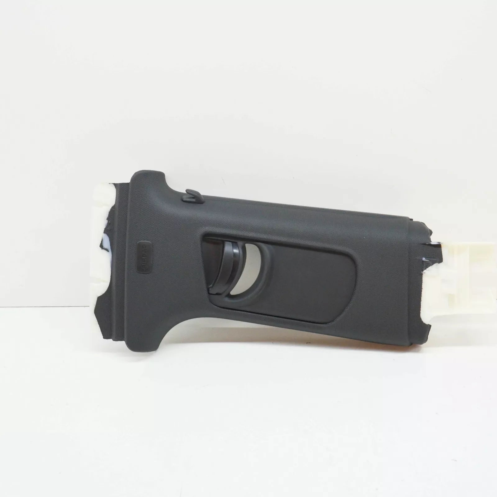 NEW AUDI A3 8P RIGHT SIDE B PILLAR UPPER TRIM 8P3867244G4N6