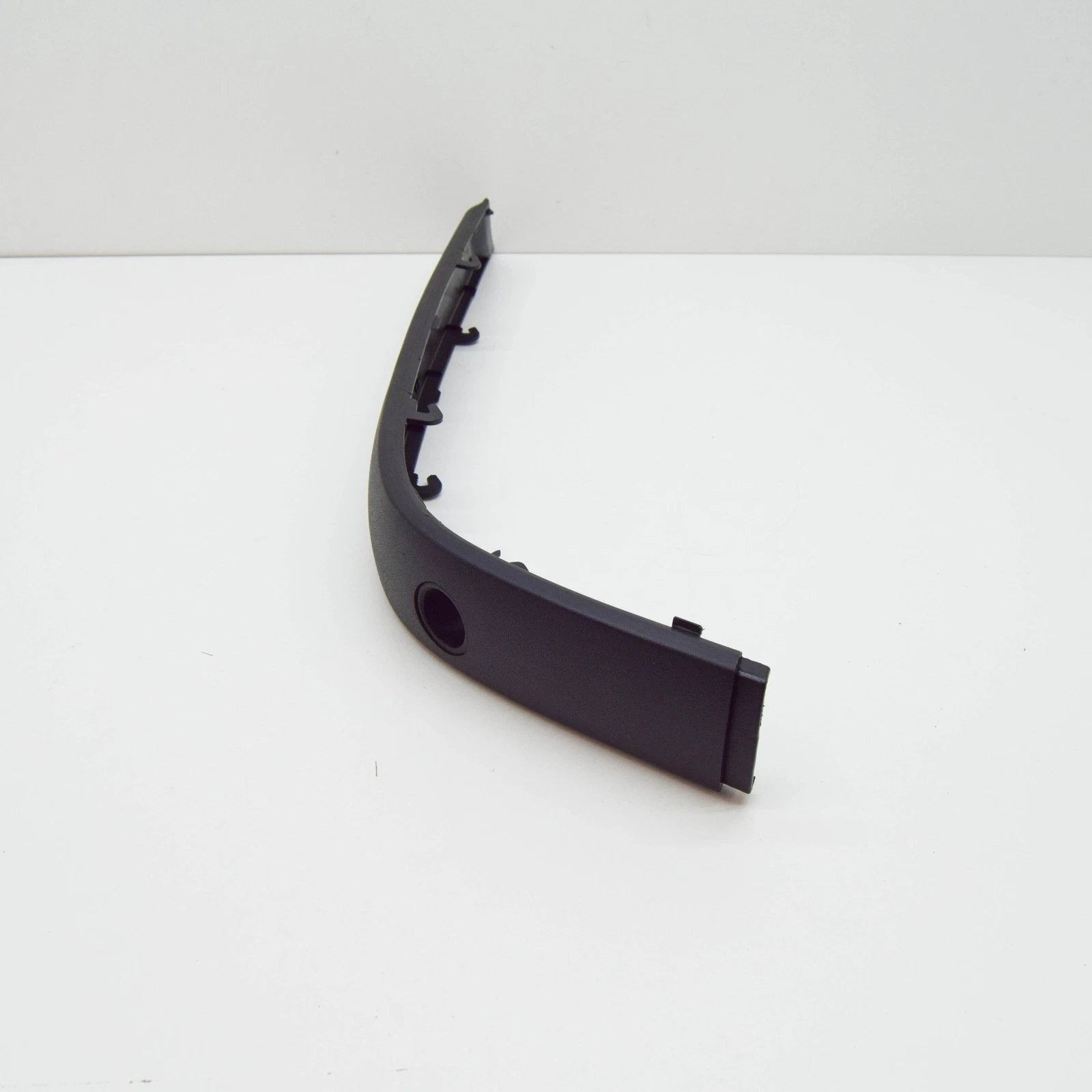 NEW BMW 3 COMPACT E36 REAR BUMPER RIGHT RUBBER STRIP 51128206374 ORIGINAL