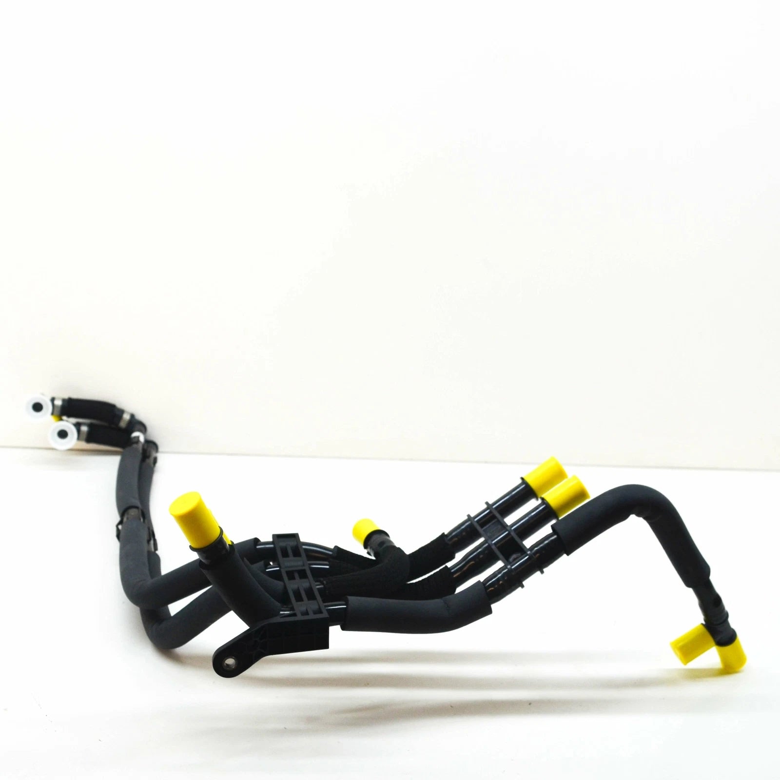 NEW AUDI E-TRON FRONT DRIVE MOTOR INVERTER COOLANT LINE 4KE122480AM ORIGINAL