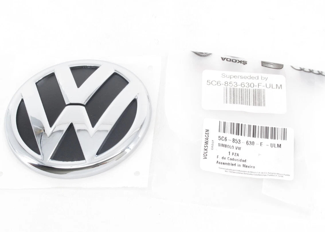 NEW VOLKSWAGEN JETTA A6 REAR LID EMBLEM BADGE 5C6853630FULM ORIGINAL