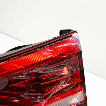 NEW VOLKSWAGEN TOURAN 5T REAR RIGHT TAILGATE TAILLIGHT LED 5TA945308B ORIGINAL