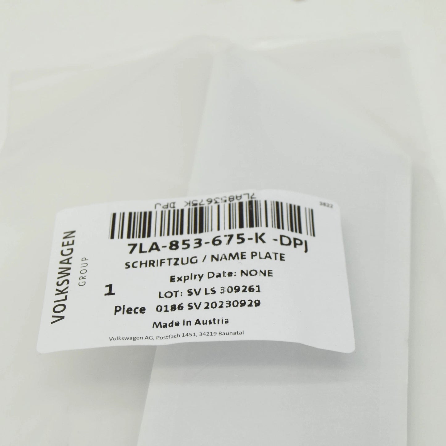 NEW VOLKSWAGEN TRANSPORTER T6 FURGON RIGHT WING BADGE 7LA853675KDPJ ORIGINAL