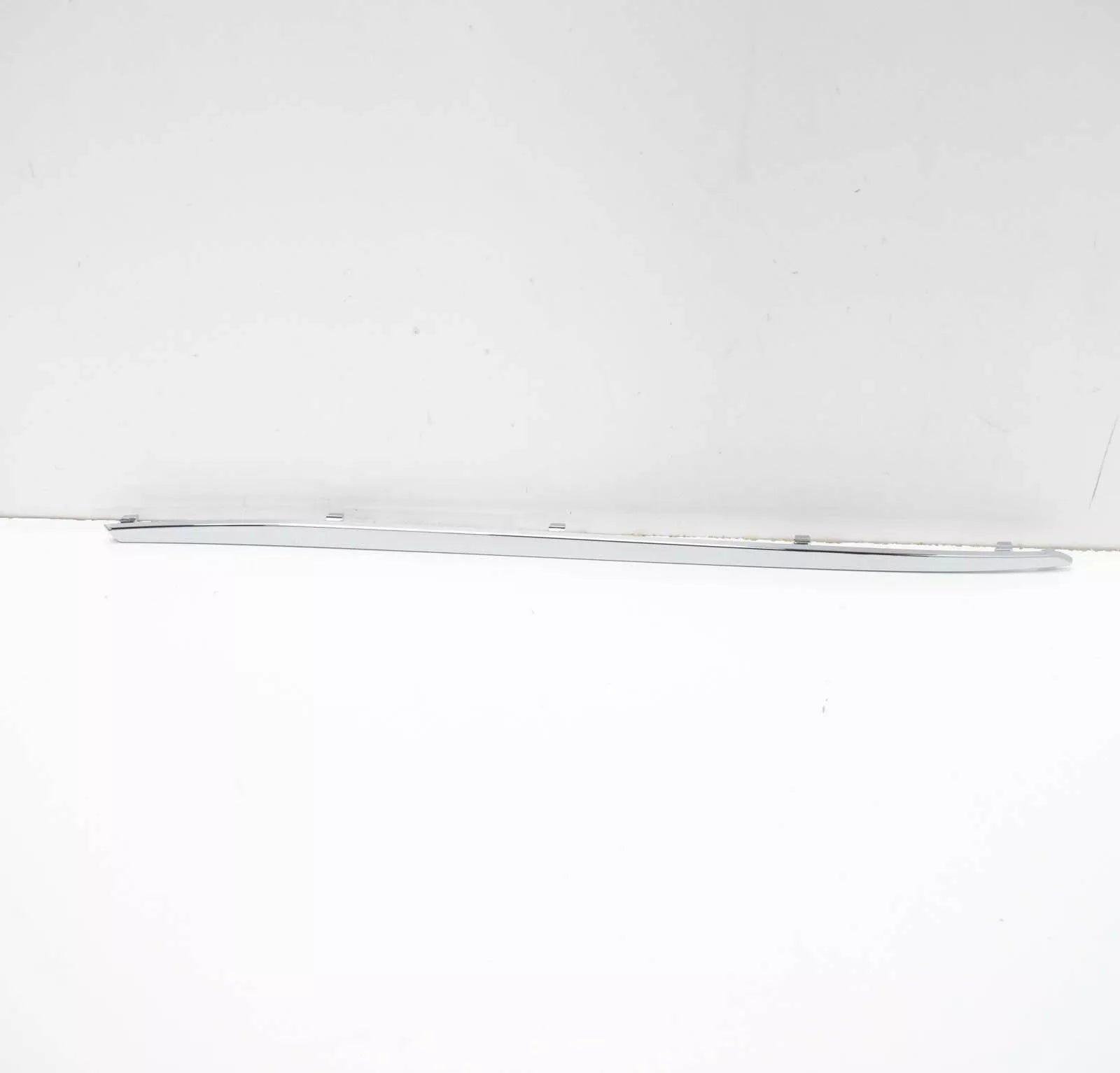 NEW MERCEDES-BENZ E C207 REAR BUMPER LEFT ORNAMENTAL TRIM A2078800182