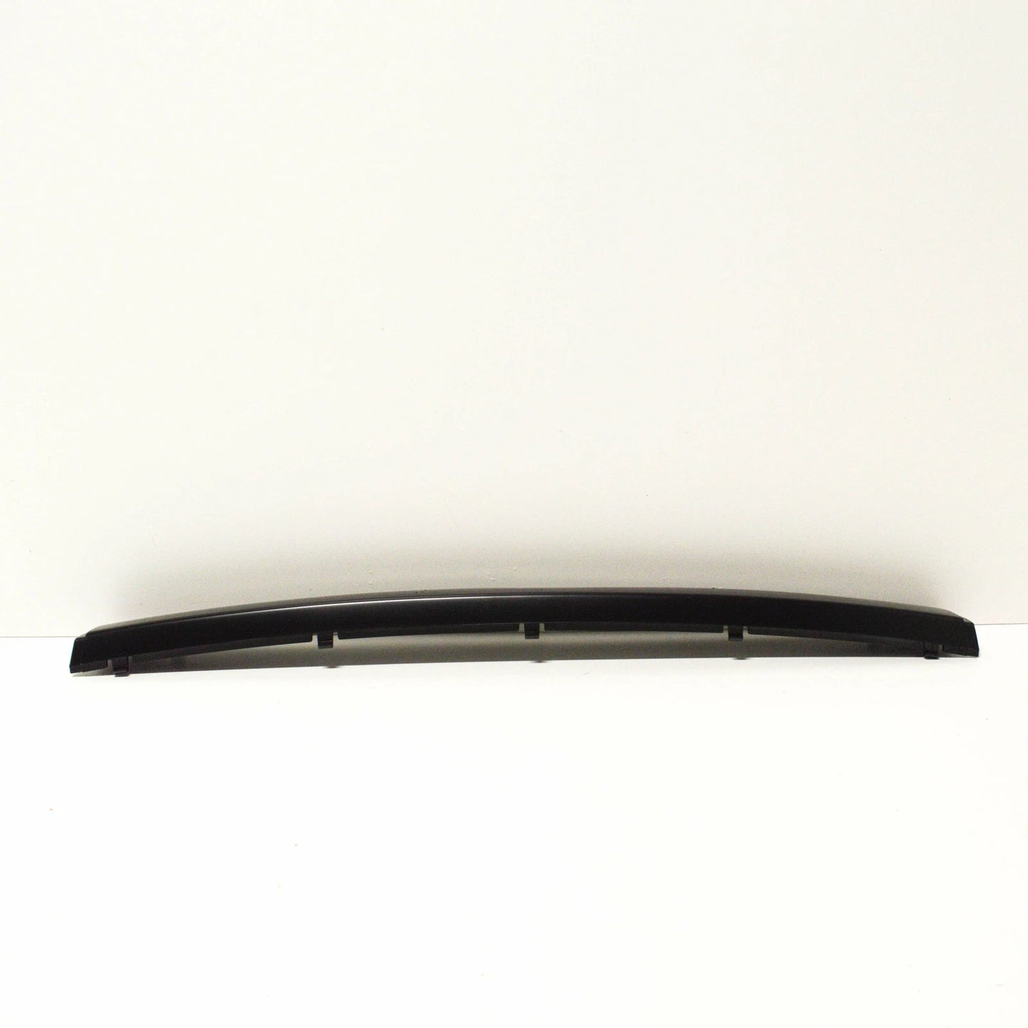 NEW BMW E38 SEDAN NUMBER PLATE STRIP 8150492 51118150492 ORIGINAL