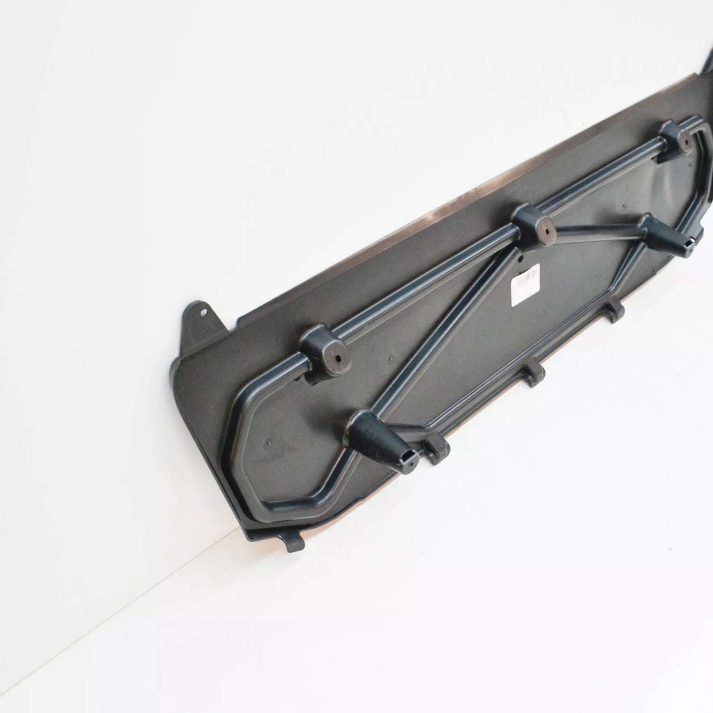 NEW VW TIGUAN FRONT BUMPER RETAINER FOR SPOILER 5N0805915 9B9 ORIGINAL