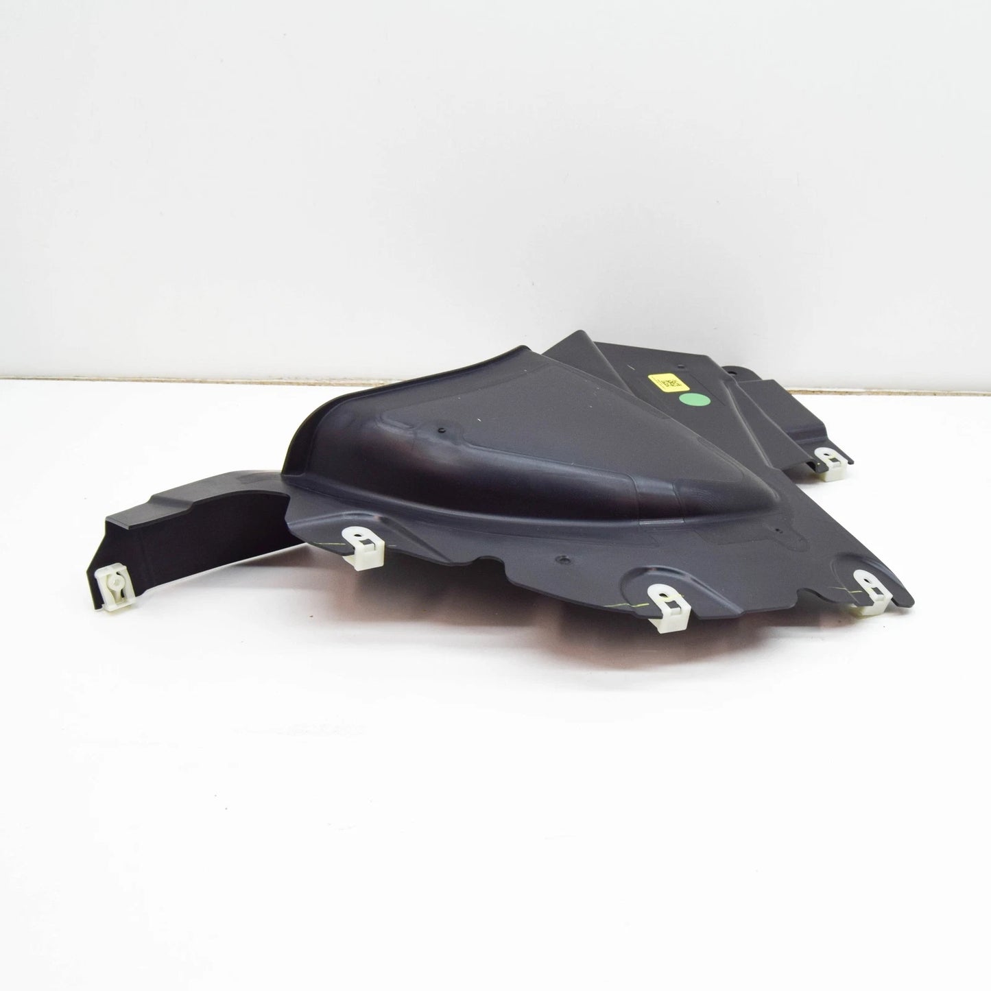 NEW BMW 2 COUPE G42 FRONT LEFT WHEEL HOUSING BOTTOM COVER 51718098221 ORIGINAL