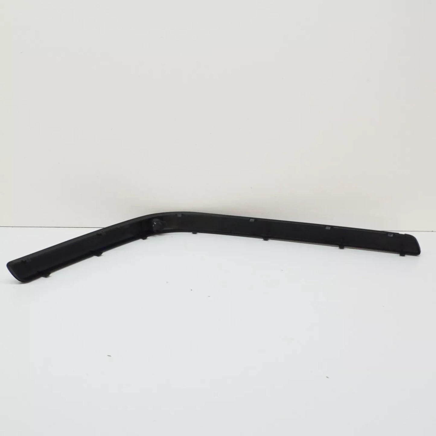 NEW BMW 5 E39 M REAR RIGHT BUMPER MOULDING TRIM 51122498502 ORIGINAL