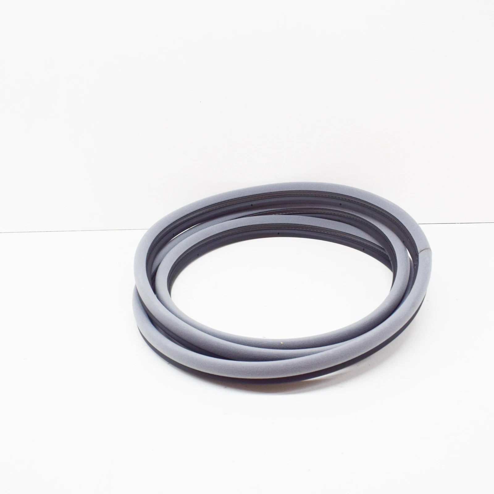 NEW MERCEDES-BENZ G W463 REAR DOOR SEAL A46373706307098 ORIGINAL