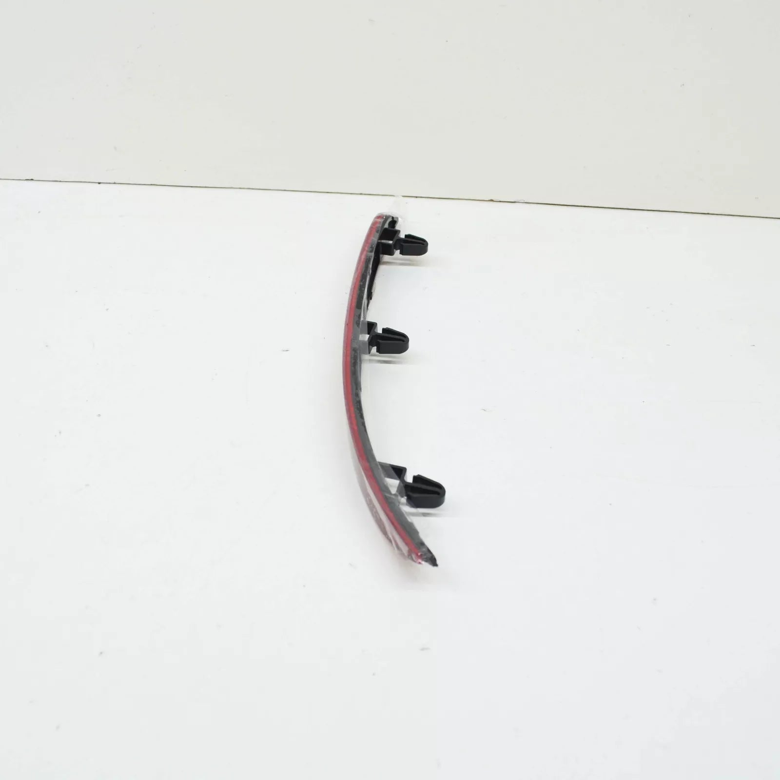 NEW VOLKSWAGEN GOLF MK8 CD REAR LEFT BUMPER REFLECTOR 5H0945105