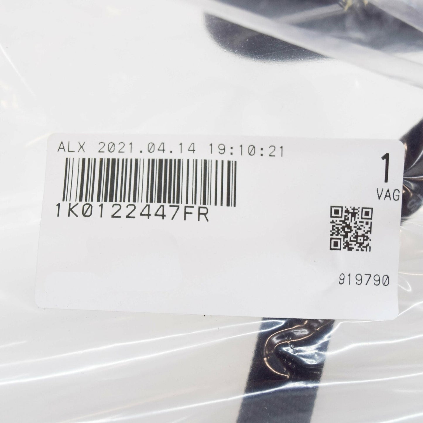 NEW AUDI A3 8P ENGINE COOLANT HOSE 1K0122447FR ORIGINAL