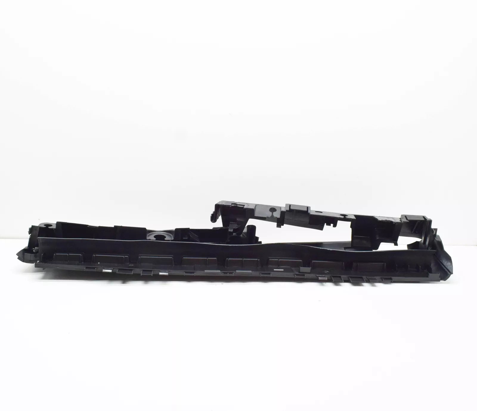 NEW MB CLA COUPE C118 RADIATOR UPPER AIR DUCT SEGMENT A1775050100 ORIGINAL