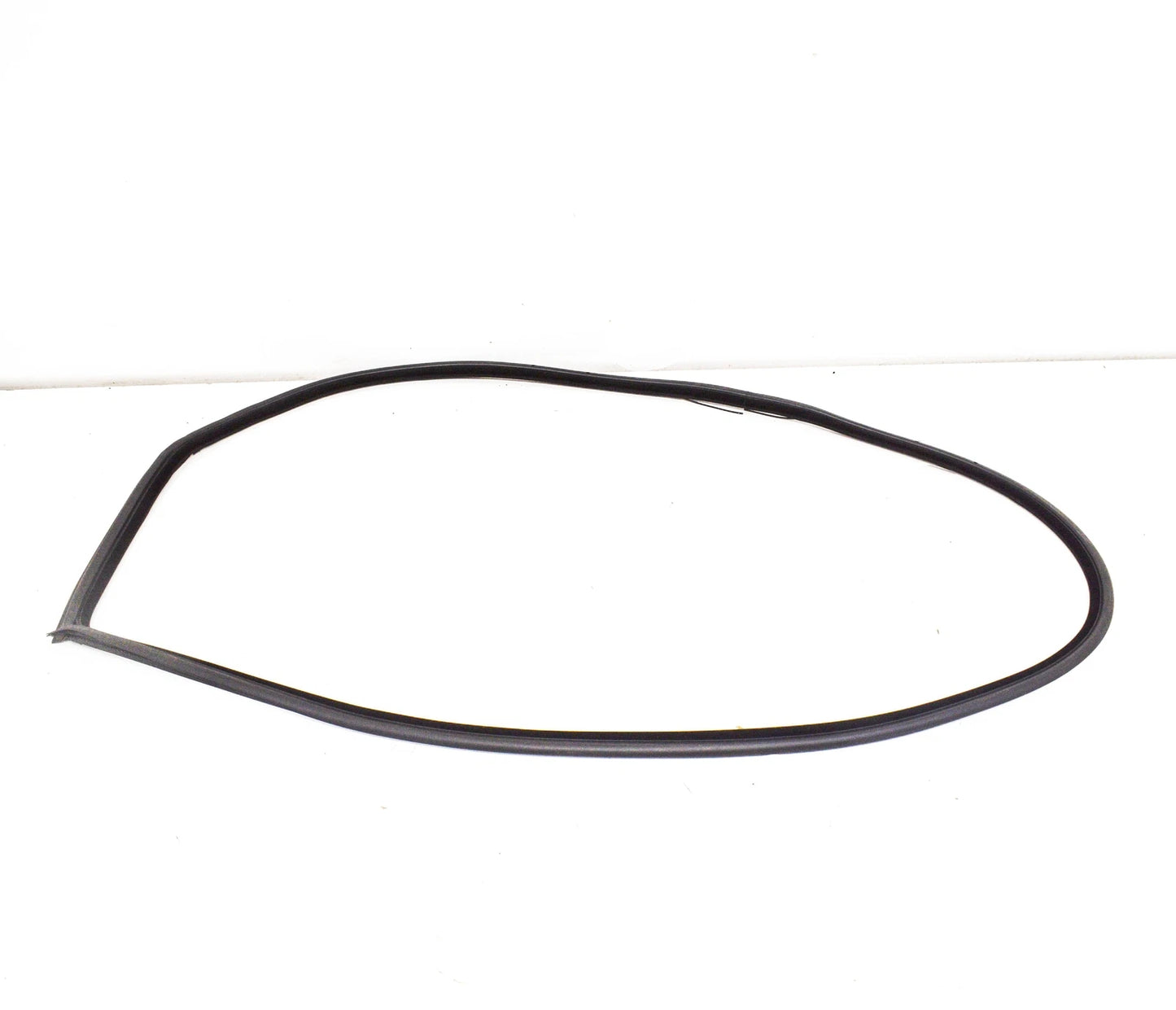 NEW BMW 3 E92 FRONT RIGHT DOOR SEAL RUBBER 51767175784 7175784 2008 ORIGINAL