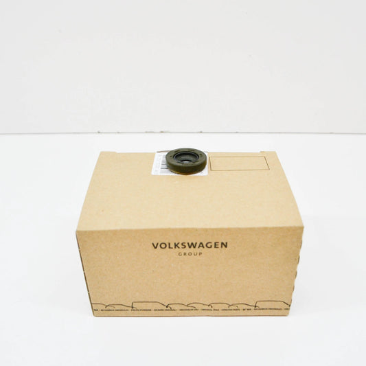 NEW AUDI A8 4H ENGINE SHAFT OIL SEAL 06E145347