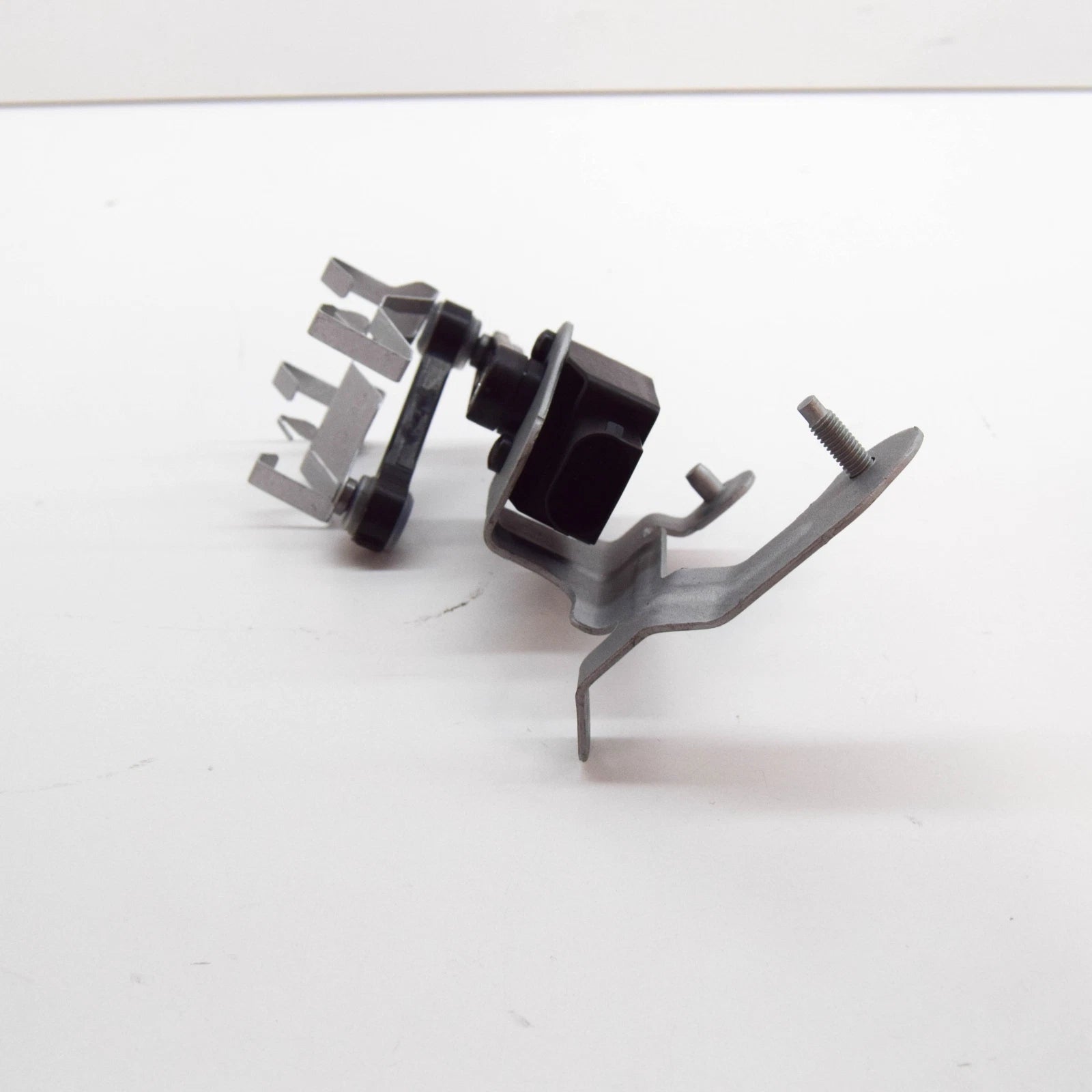 NEW MERCEDES-BENZ E W213 REAR LEFT HEIGHT LEVEL SENSOR A2139056707 ORIGINAL