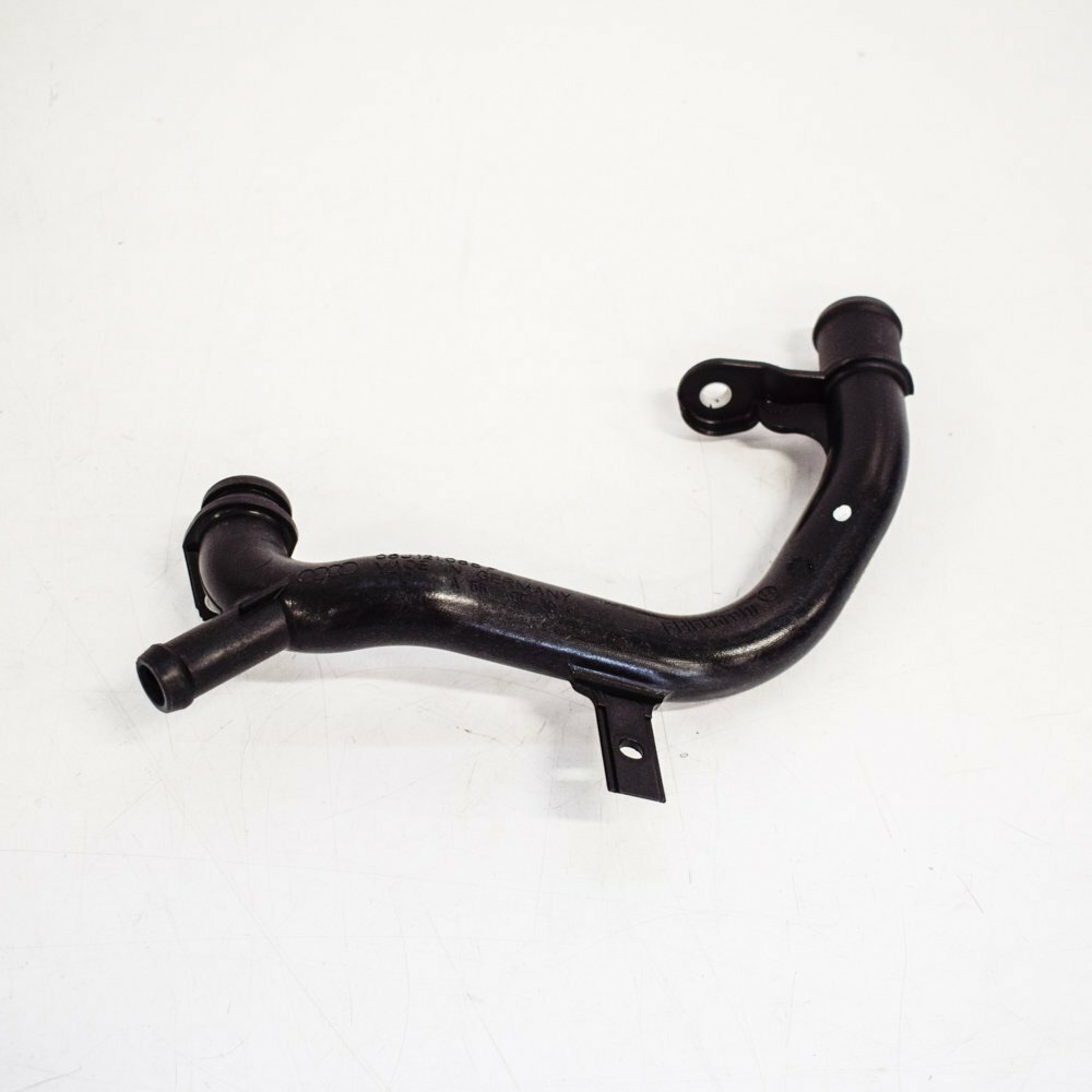 NEW AUDI Q3 8U 2.0 TFSI WATER COOLING PIPE HOSE 06J121065F ORIGINAL