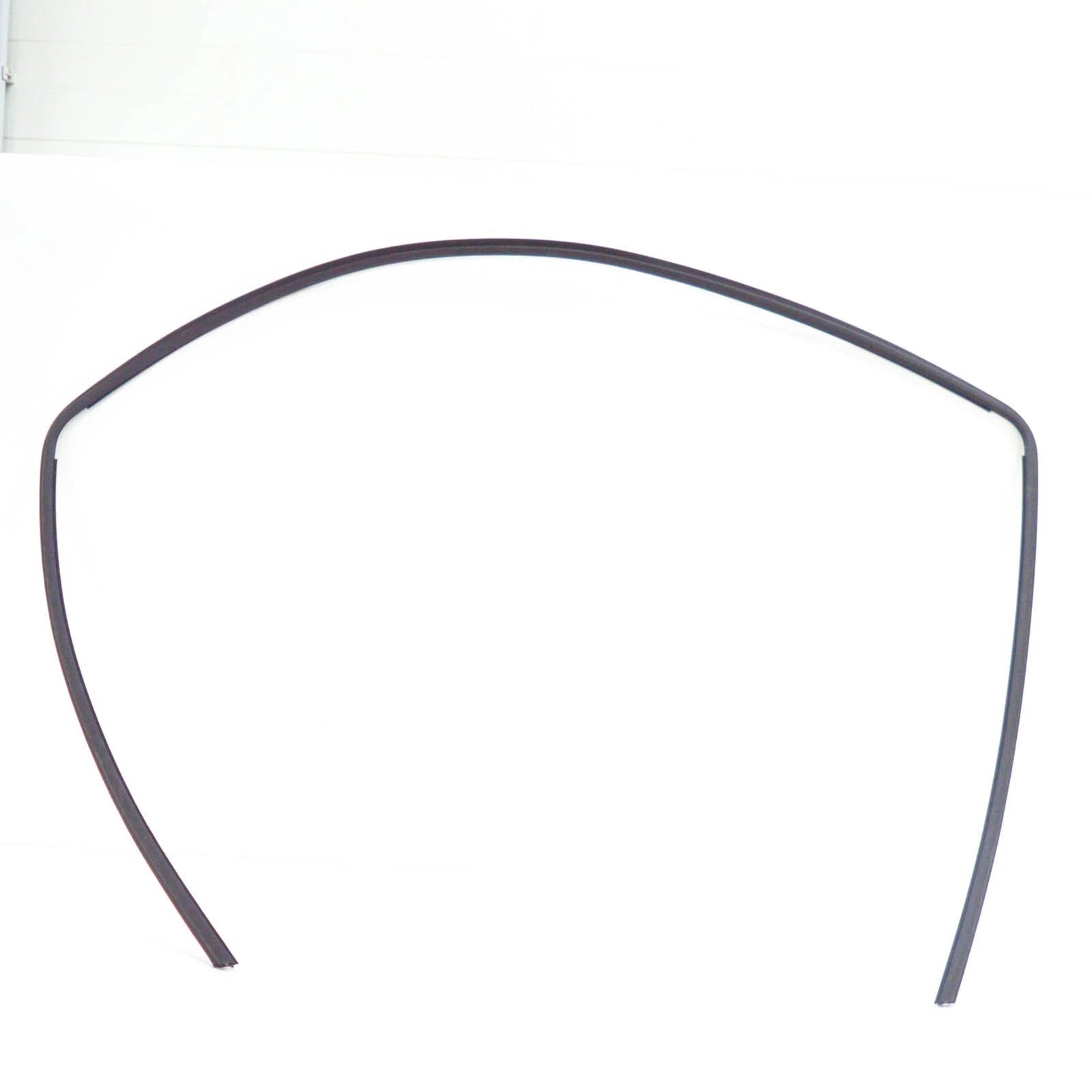 NEW BMW 3 E46 REAR EXTERIOR WINDSHIELD UPPER COVER 51318196166 ORIGINAL