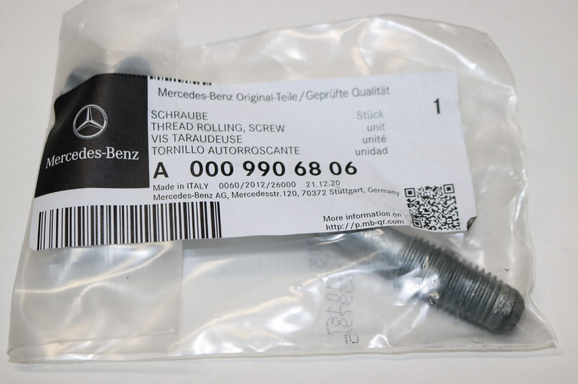 NEW MERCEDES-BENZ CLA C118 ENGINE CRADLE FRONT BOLT A0009906806 ORIGINAL