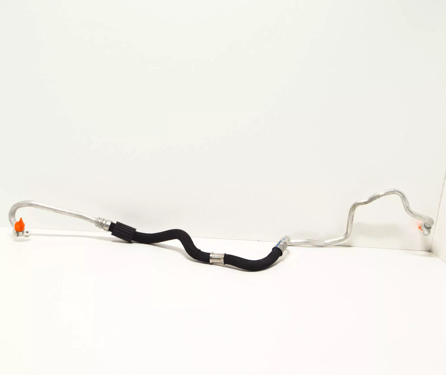 NEW BMW X5 F15 ENGINE OIL COOLER RETURN PIPE 17227627753 ORIGINAL