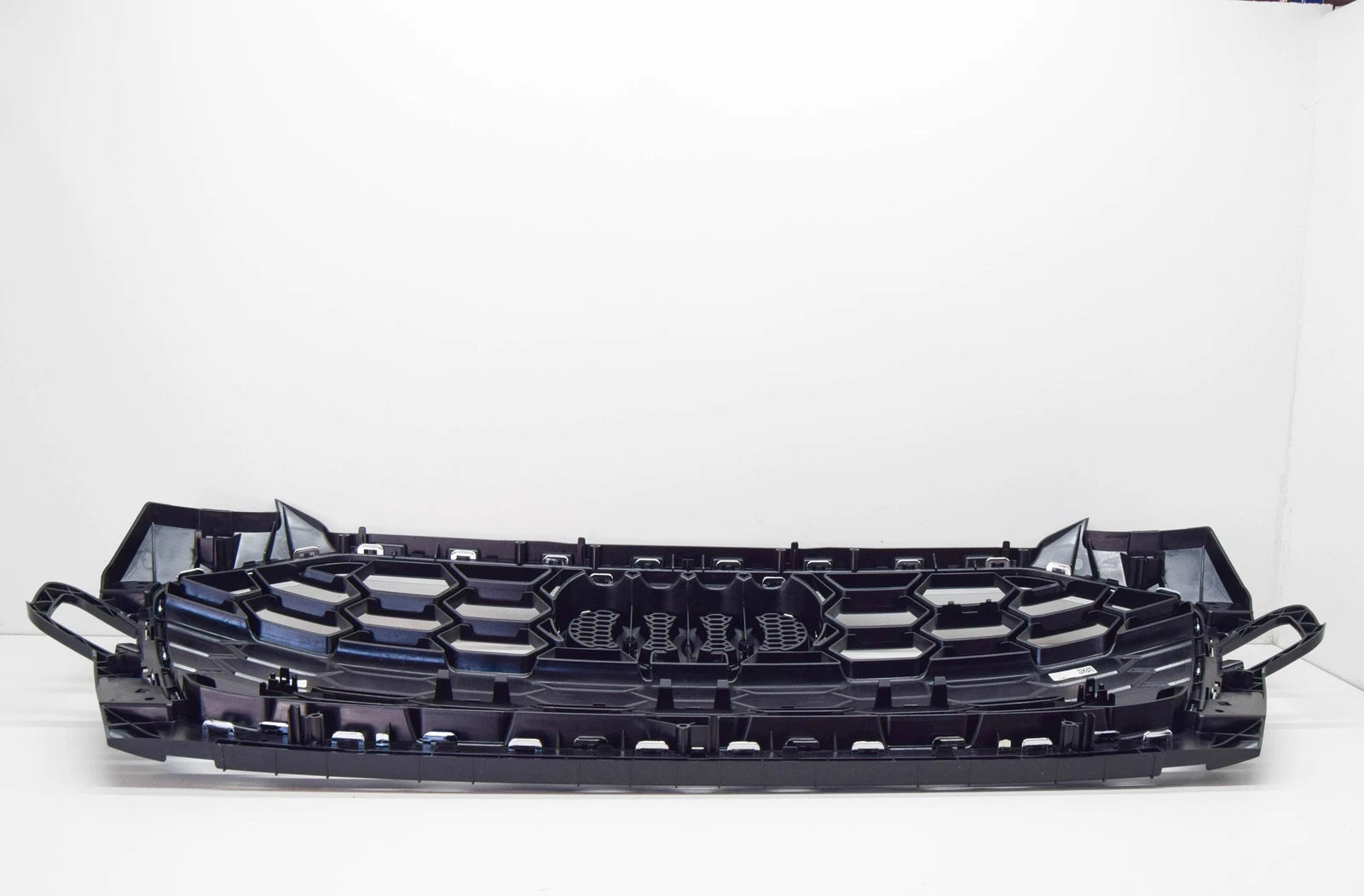 NEW AUDI A4 AVANT B9 RADIATOR GRILLE 8W0853651EBRN4 8W0853651EB RN4 ORIGINAL