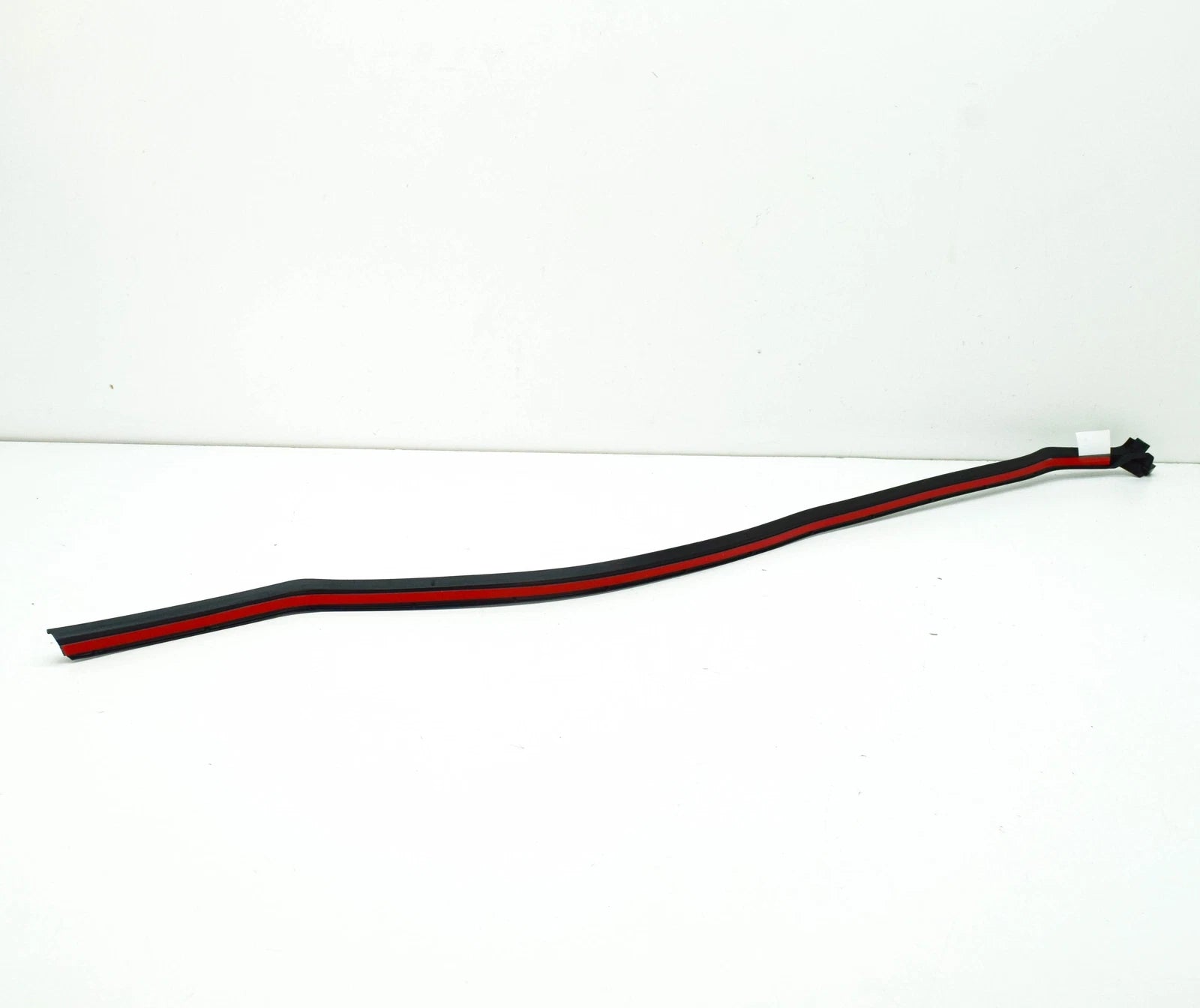 NEW BMW X6 G06 REAR LEFT DOOR B-PILLAR JOINT SEAL 51767437805 7437805 ORIGINAL