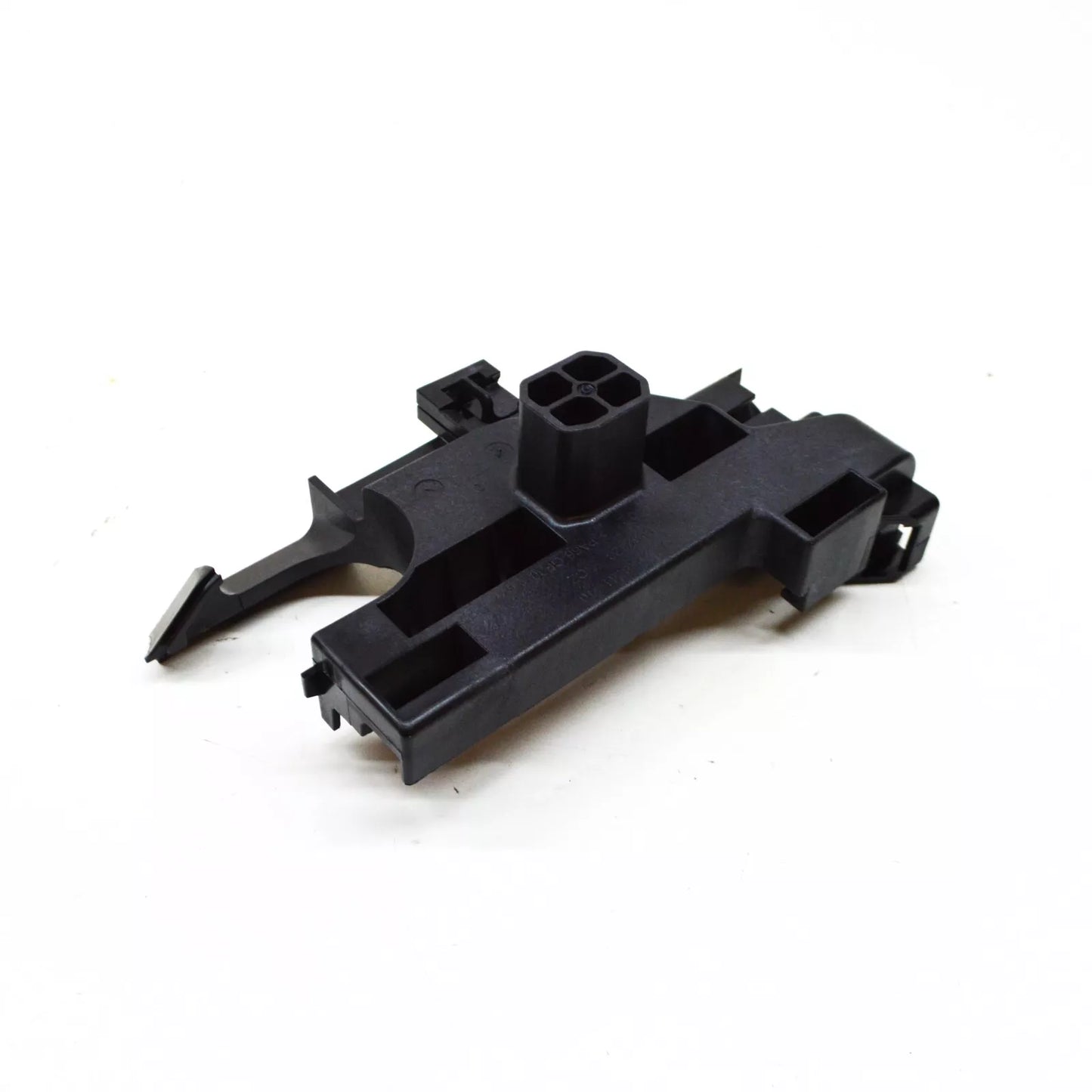 NEW BMW 5 G30 RIGHT LOWER COOLING RADIATOR HOLDER 17118632128 8632128 ORIGINAL