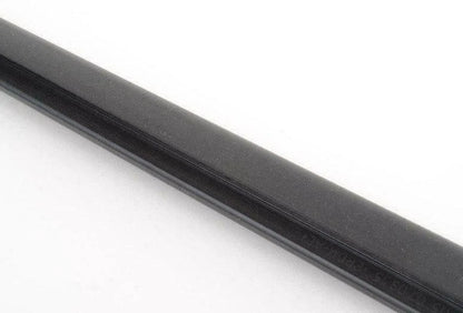 NEW VW JETTA A6 FRONT RIGHT OUTER WINDOW APERTURE SEAL 5C6837478B5AP ORIGINAL