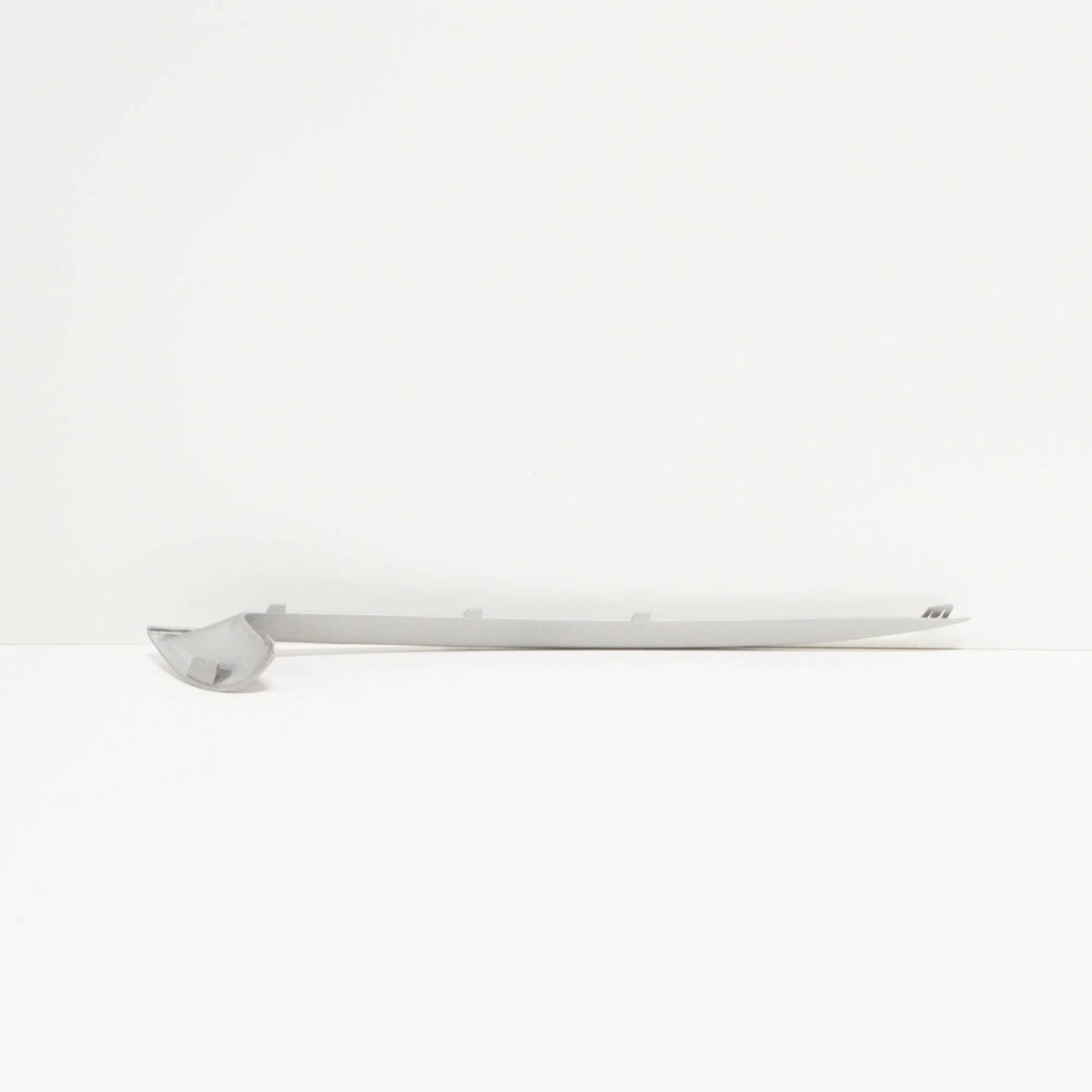 NEW BMW 5 F10 FRONT BUMPER LEFT PROTECTIVE RUBBER STRIP 51117331763 ORIGINAL