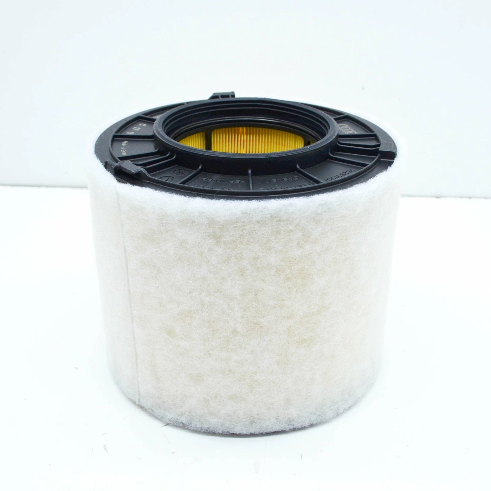 NEW AUDI A4 B9 AIR FILTER ELEMENT 8W0133843