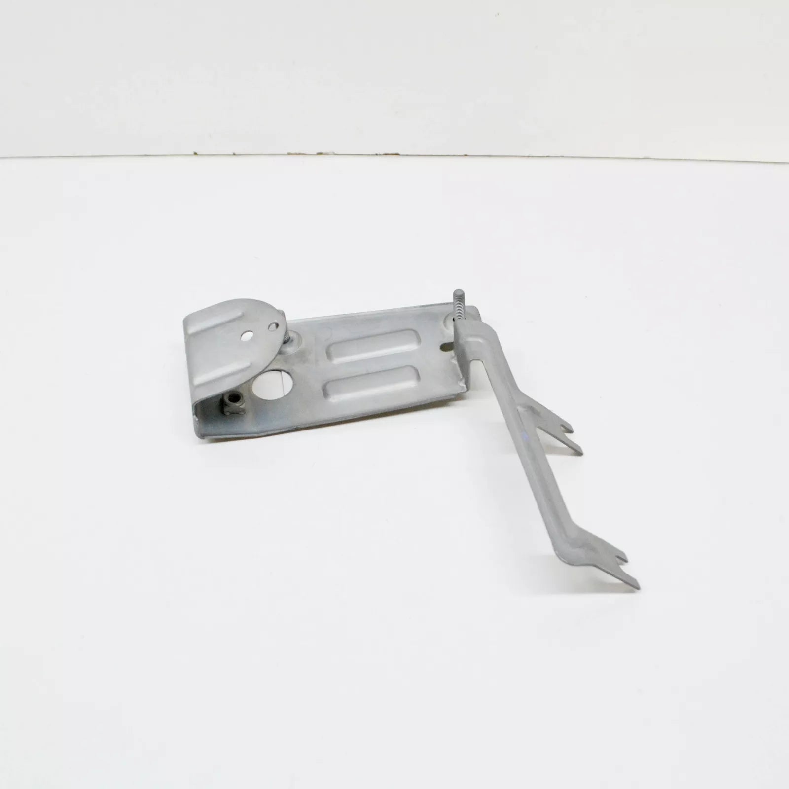 NEW VOLKSWAGEN PASSAT B8 3G IMPACT SOUND ACTUATOR BRACKET LHD 3G1906468