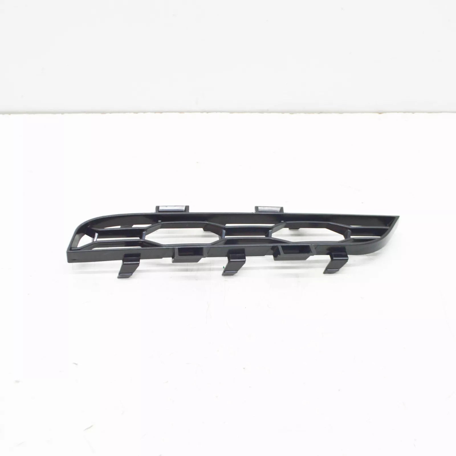 NEW BMW X6 G06 M FRONT BUMPER RIGHT GRILLE TRIM 51115A2BE24 ORIGINAL