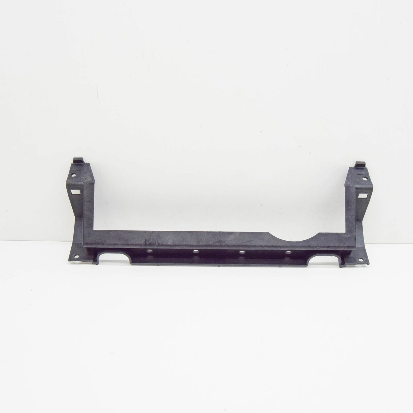 NEW BMW 5 E39 REAR BUMPER INSERT HOLDER 51127901487 7901487 ORIGINAL