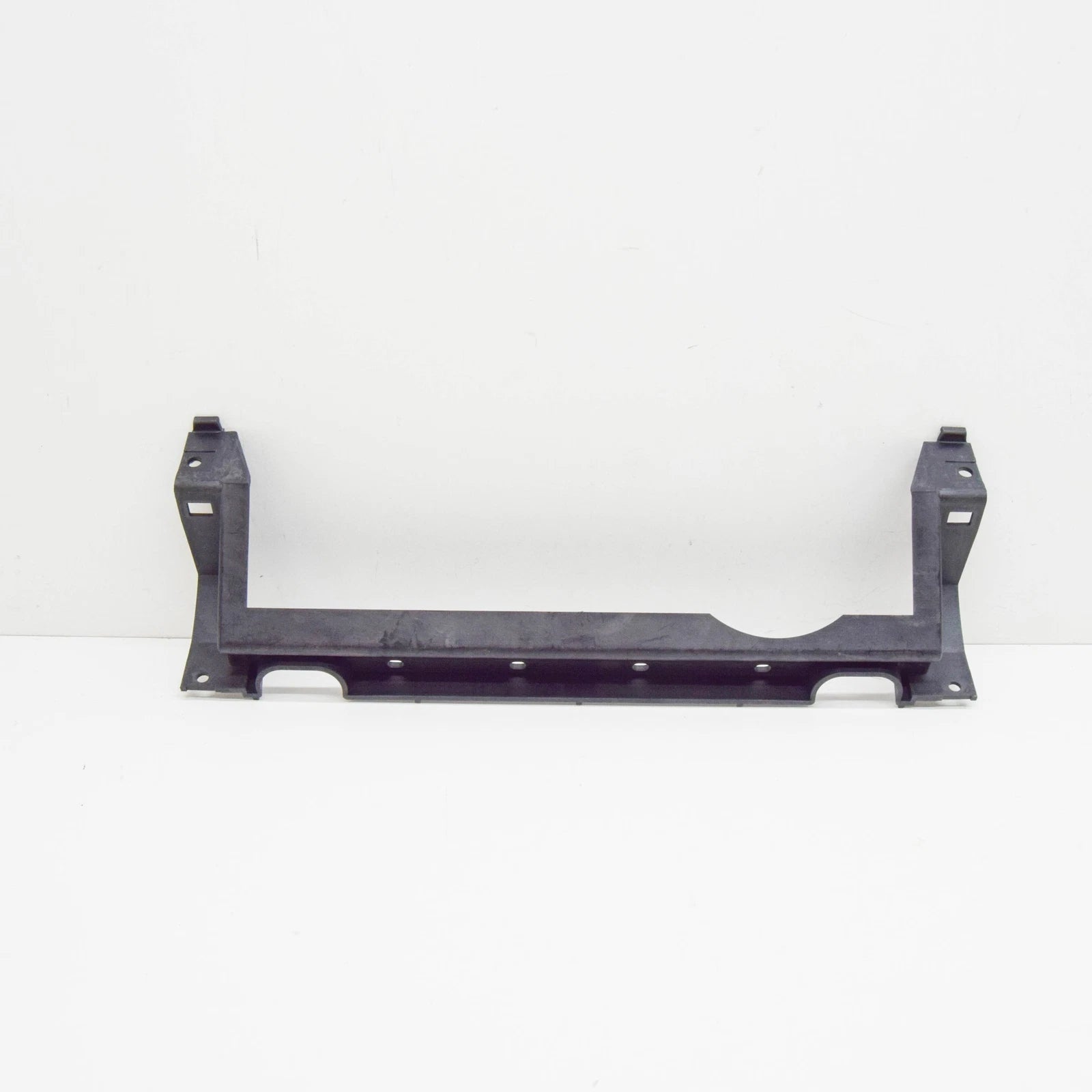 NEW BMW 5 E39 REAR BUMPER INSERT HOLDER 51127901487 7901487 ORIGINAL