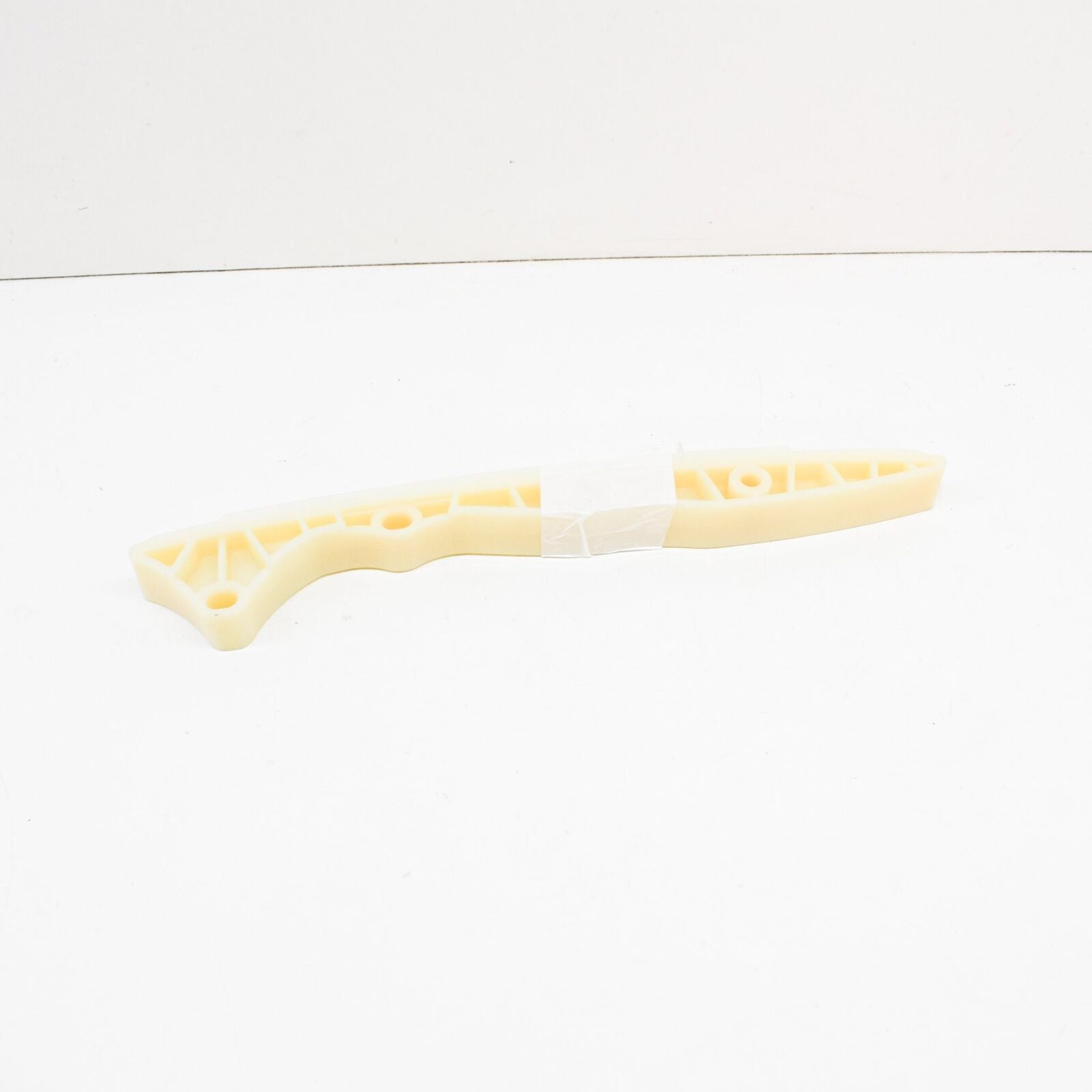 NEW MERCEDES-BENZ C W204 BOTTOM LEFT TIMING CHAIN GUIDE RAIL A2720520016