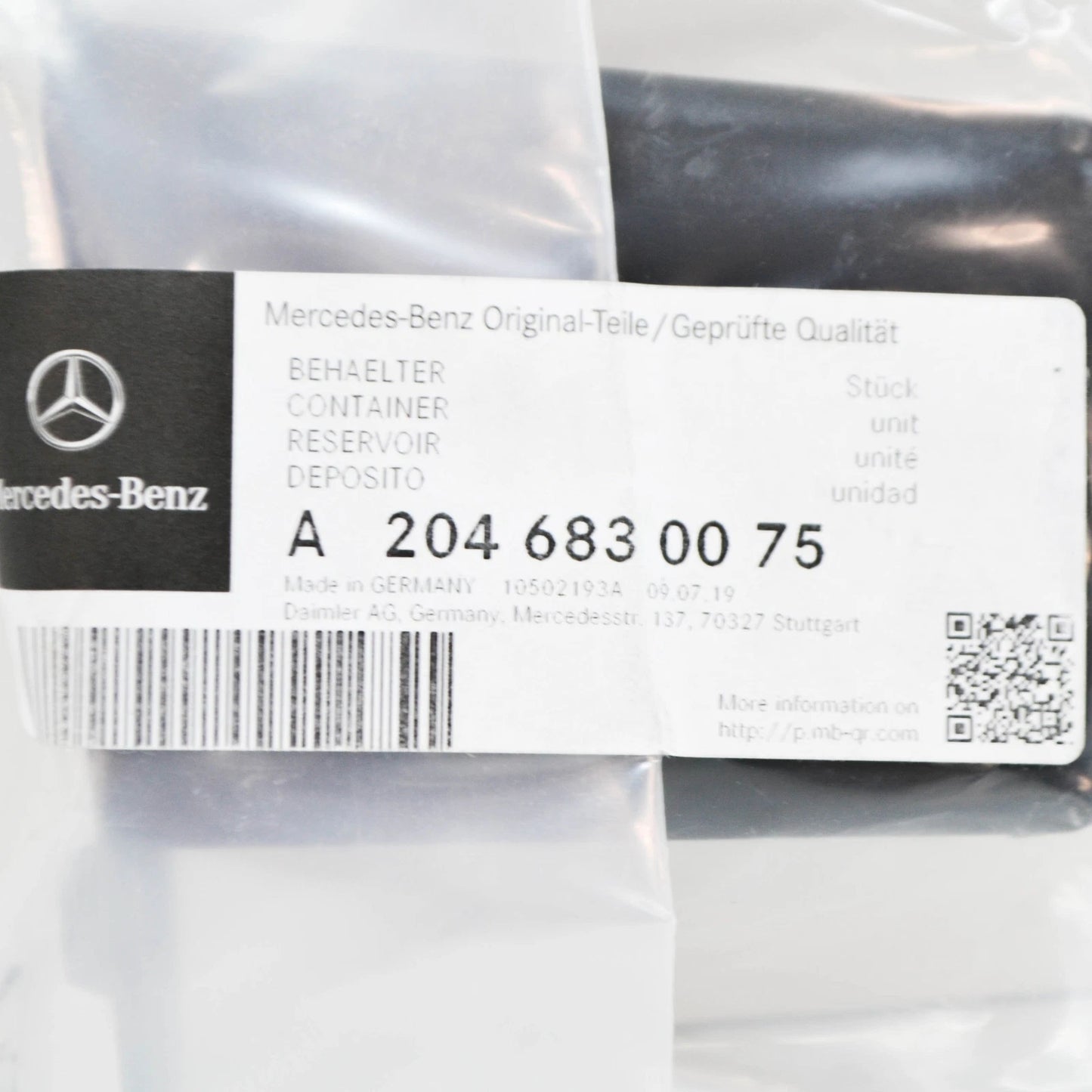 NEW MERCEDES-BENZ C W204 CENTER CONSOLE HOUSING CONTAINER A2046830075 ORIGINAL