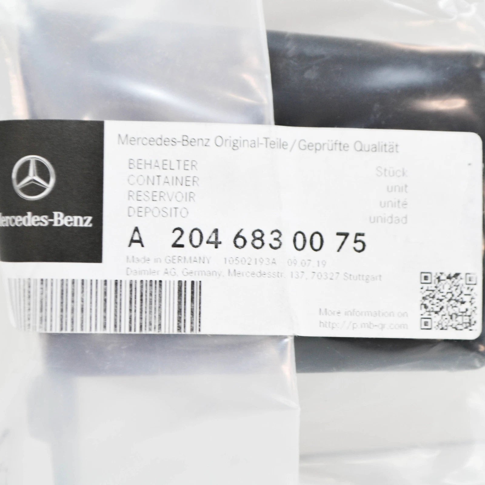 NEW MERCEDES-BENZ C W204 CENTER CONSOLE HOUSING CONTAINER A2046830075 ORIGINAL