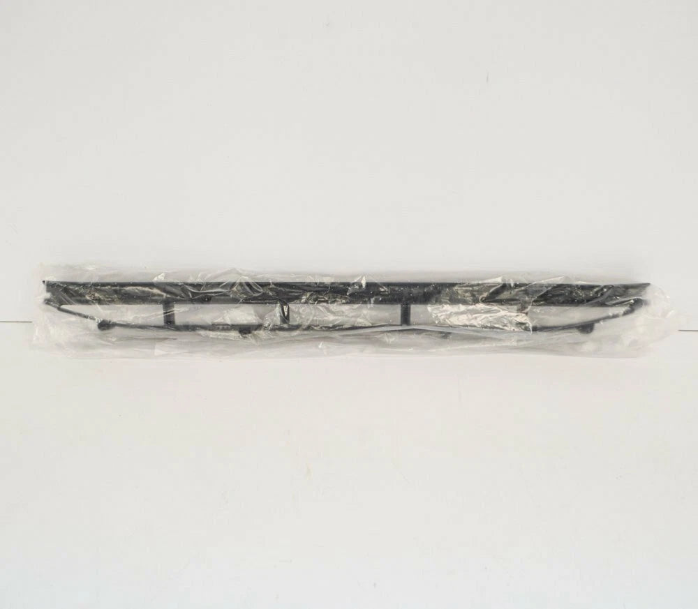 NEW AUDI Q5 8R FRONT BUMPER LOWER GRILL 8R0807647B01C 2015