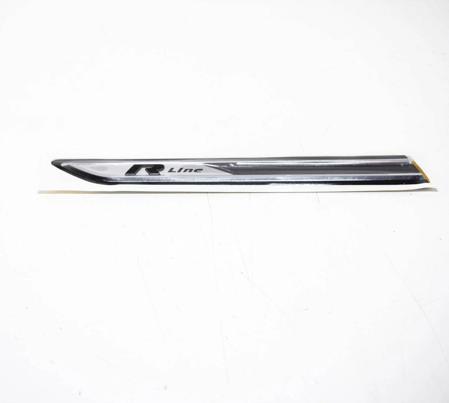 NEW VW ARTEON FRONT RIGHT DOOR EMBLEM R-LINE 3G8853688GDPJ