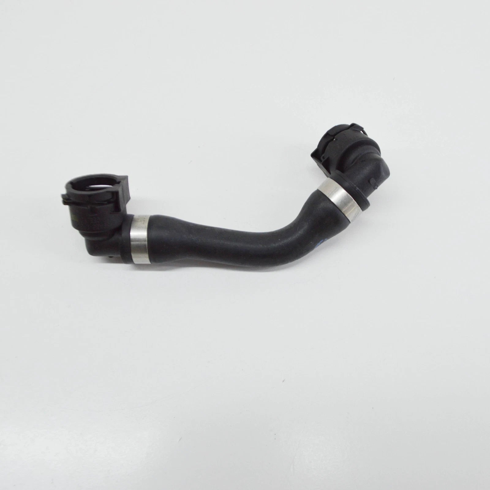 NEW BMW 5 E39 COOLING SYSTEM WATER HOSE 2247725 11532247725 ORIGINAL